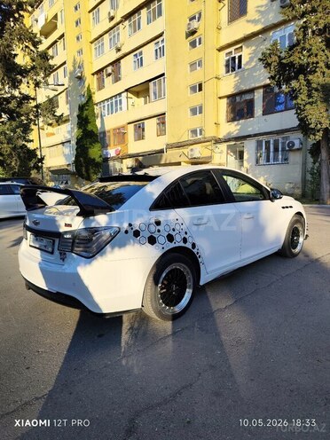 Chevrolet Cruze-18