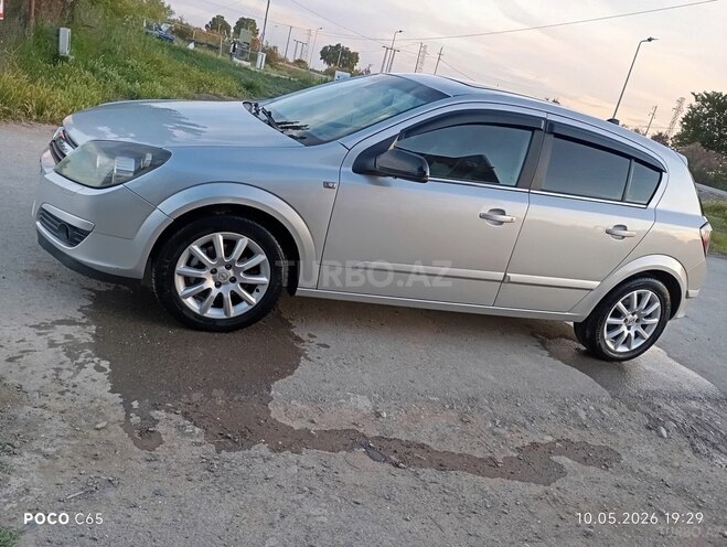 Opel Astra-10