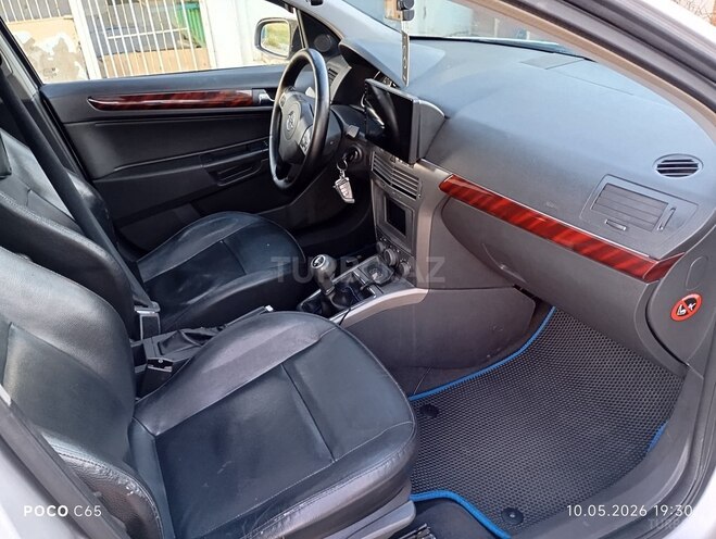 Opel Astra-7