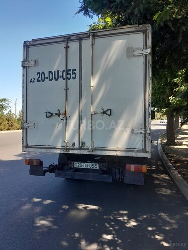 Mercedes Vario-2