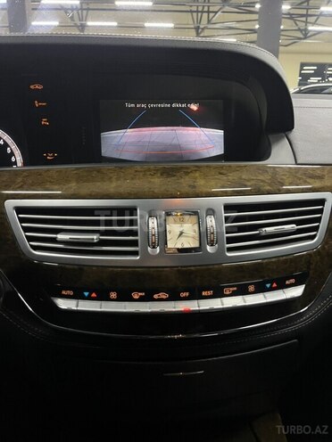 Mercedes S 350-11
