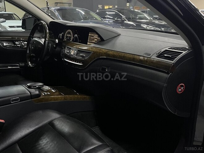 Mercedes S 350-13