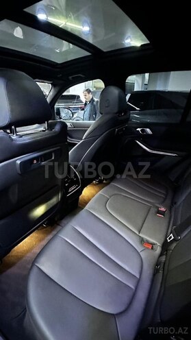 BMW X5-8