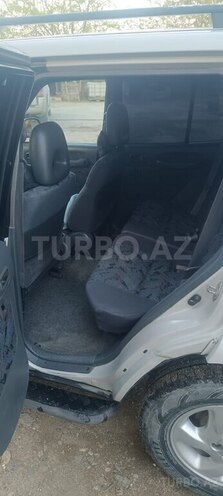 Toyota RAV4-8