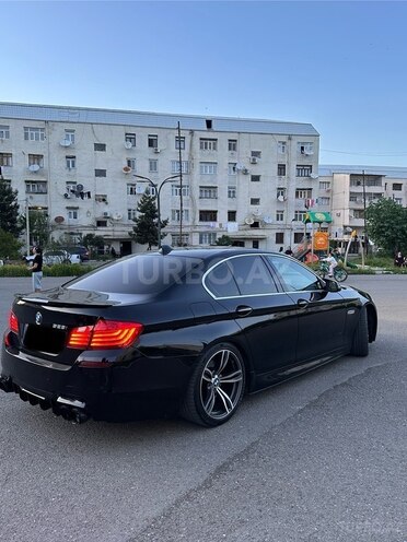 BMW 528-7