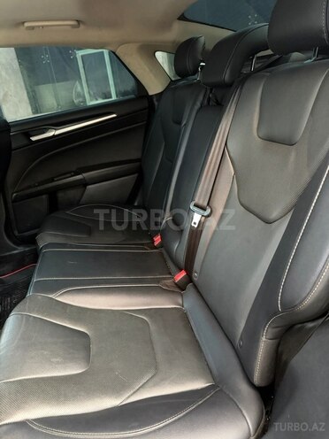Ford Fusion (North America)-3