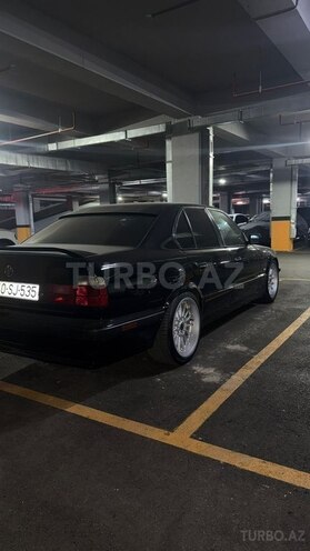 BMW 525-9