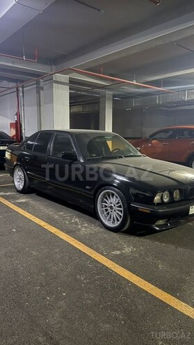 BMW 525-6