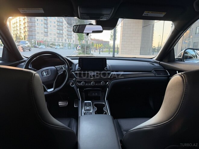 Honda Accord-5