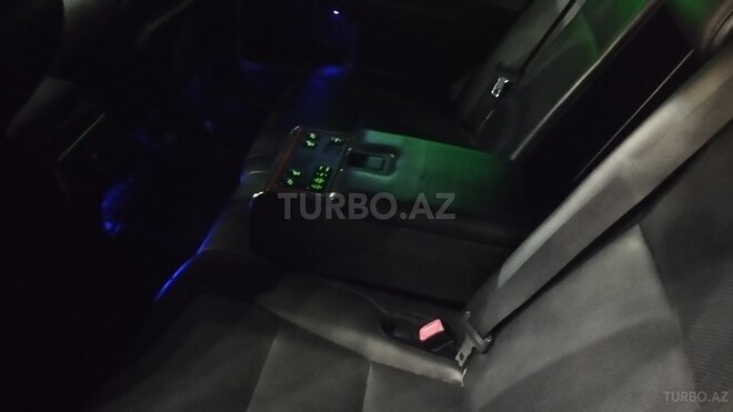 Toyota Camry-8