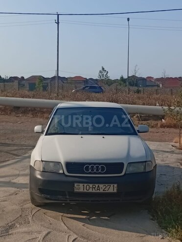 Audi A4-4