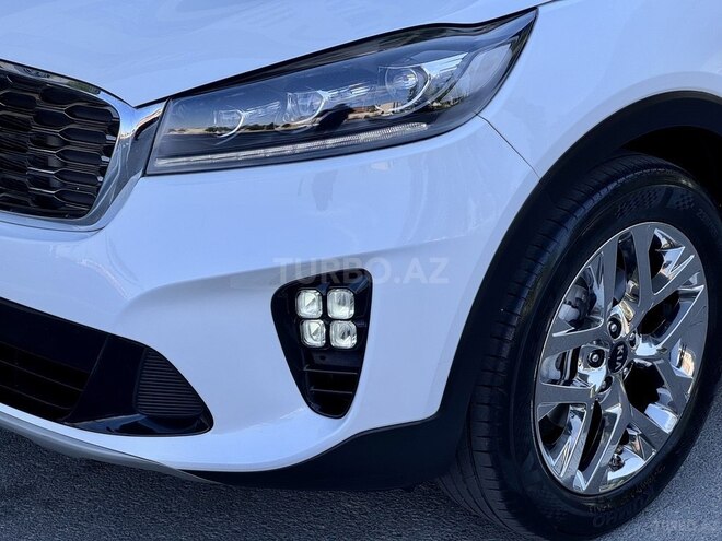 Kia Sorento-9