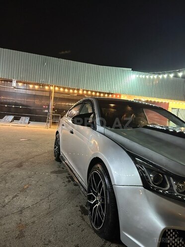 Chevrolet Cruze-2
