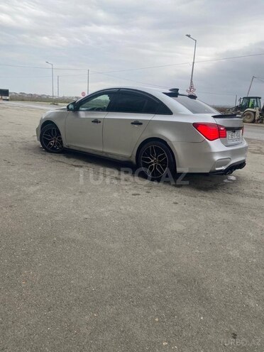 Chevrolet Cruze-4