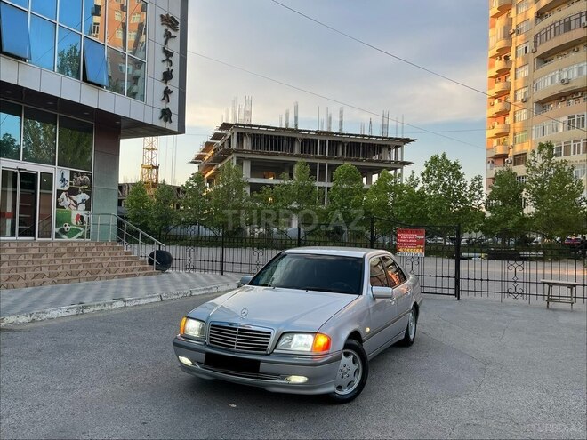 Mercedes C 200-18