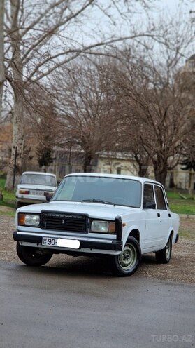LADA (VAZ) 2107-2