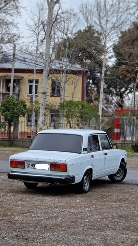 LADA (VAZ) 2107-4