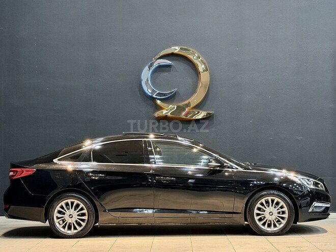 Hyundai Sonata-21