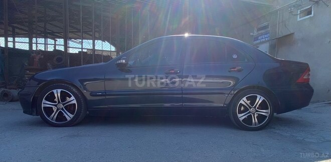 Mercedes C 200-8