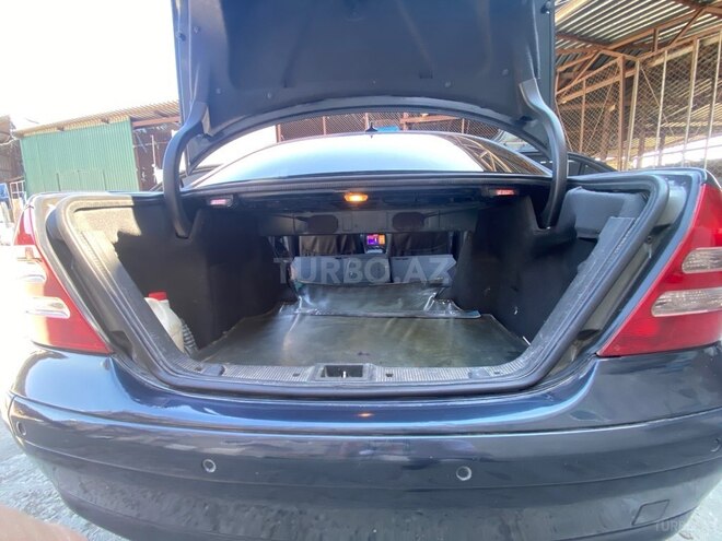 Mercedes C 200-12