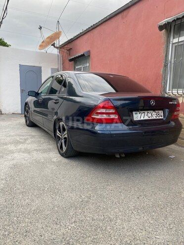 Mercedes C 200-17