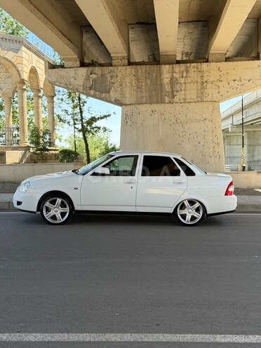LADA (VAZ) Priora-6