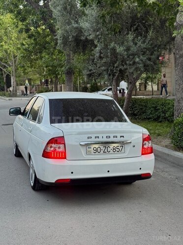 LADA (VAZ) Priora-8