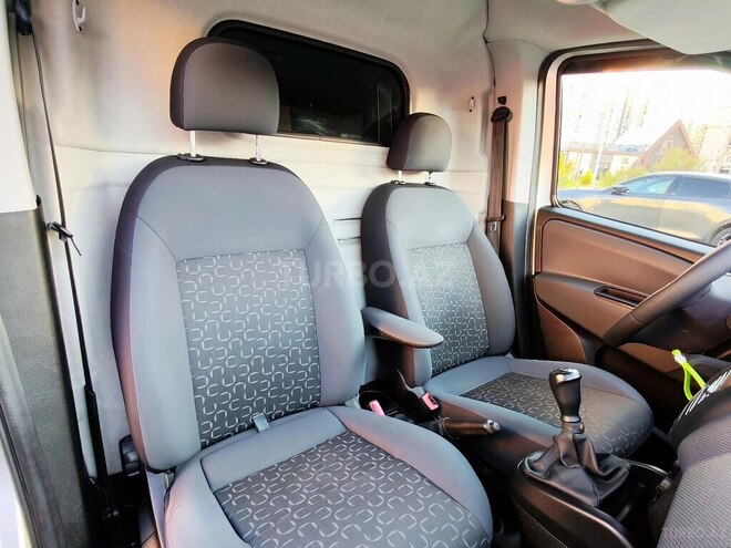 Fiat Doblo-15