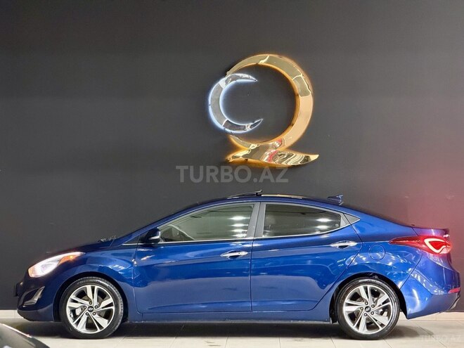 Hyundai Elantra-17