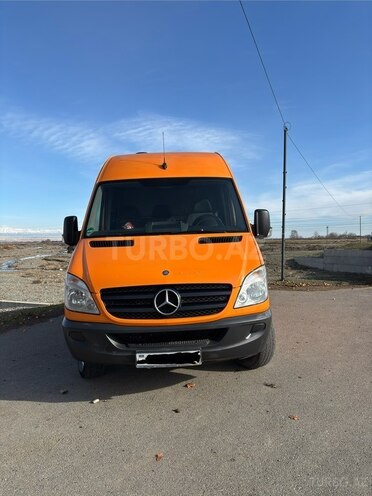 Mercedes Sprinter 513-1