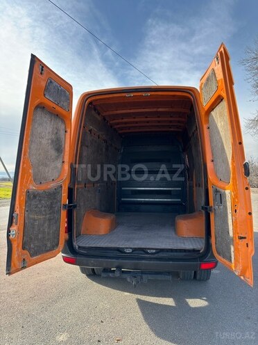Mercedes Sprinter 513-8