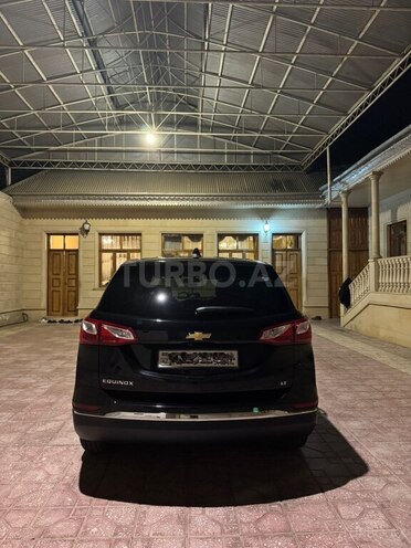 Chevrolet Equinox-12