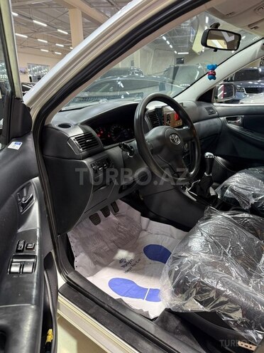 Toyota Corolla-12