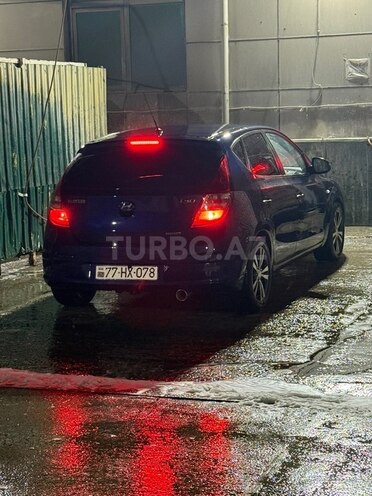 Hyundai i30-8