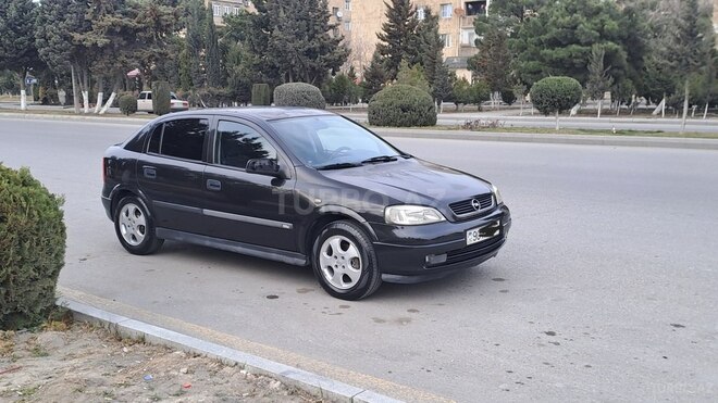 Opel Astra-2