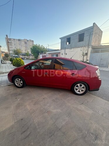 Toyota Prius-4