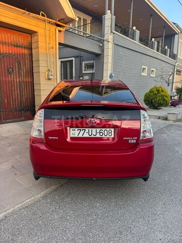 Toyota Prius-7