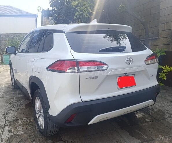 Toyota Corolla Cross-4