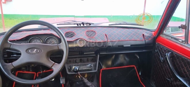 LADA (VAZ) 21013-13