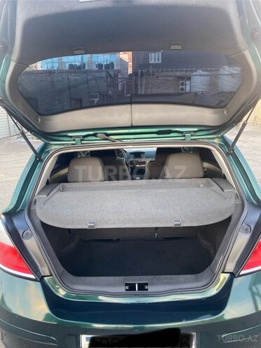 Opel Astra-11