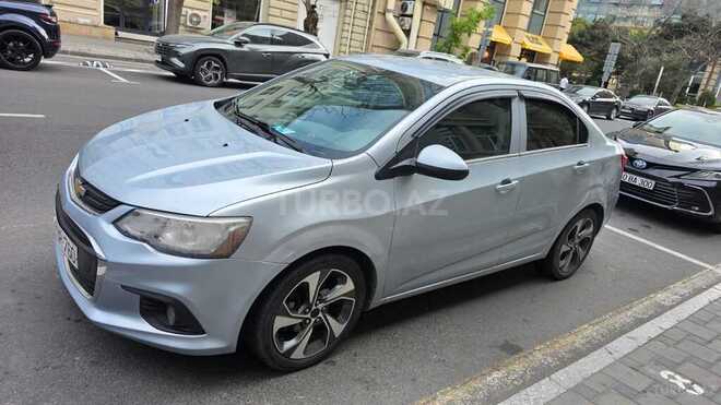 Chevrolet Sonic-3