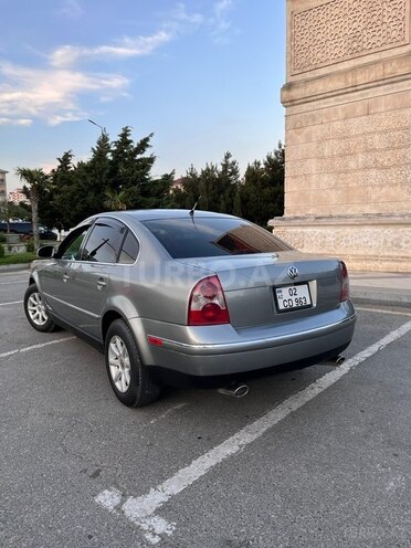 Volkswagen Passat-9