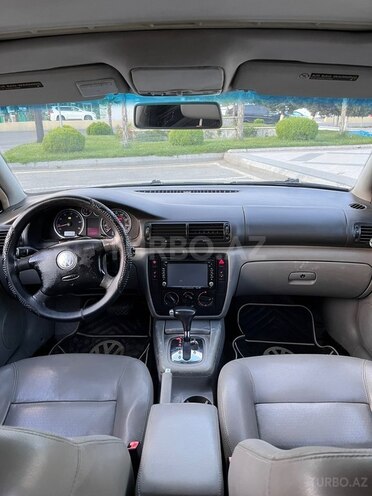 Volkswagen Passat-15