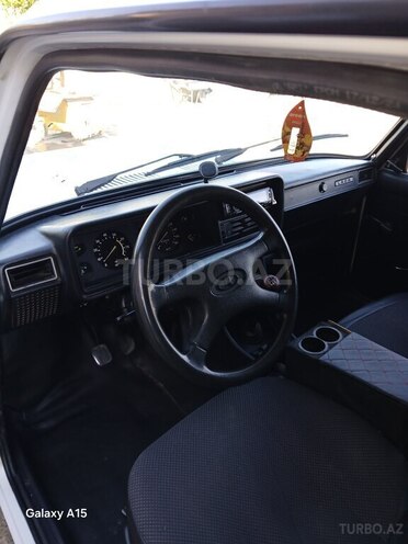 LADA (VAZ) 2107-16