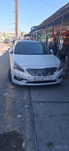 Hyundai Sonata-1