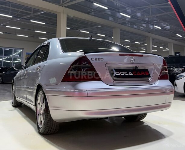 Mercedes C 200-9