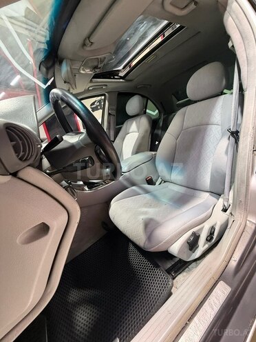 Mercedes C 200-13