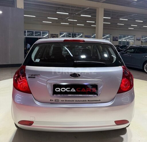 Kia Ceed-8