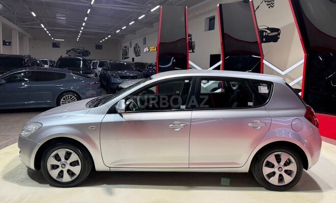 Kia Ceed-5