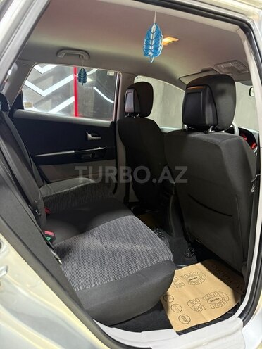 Kia Ceed-12